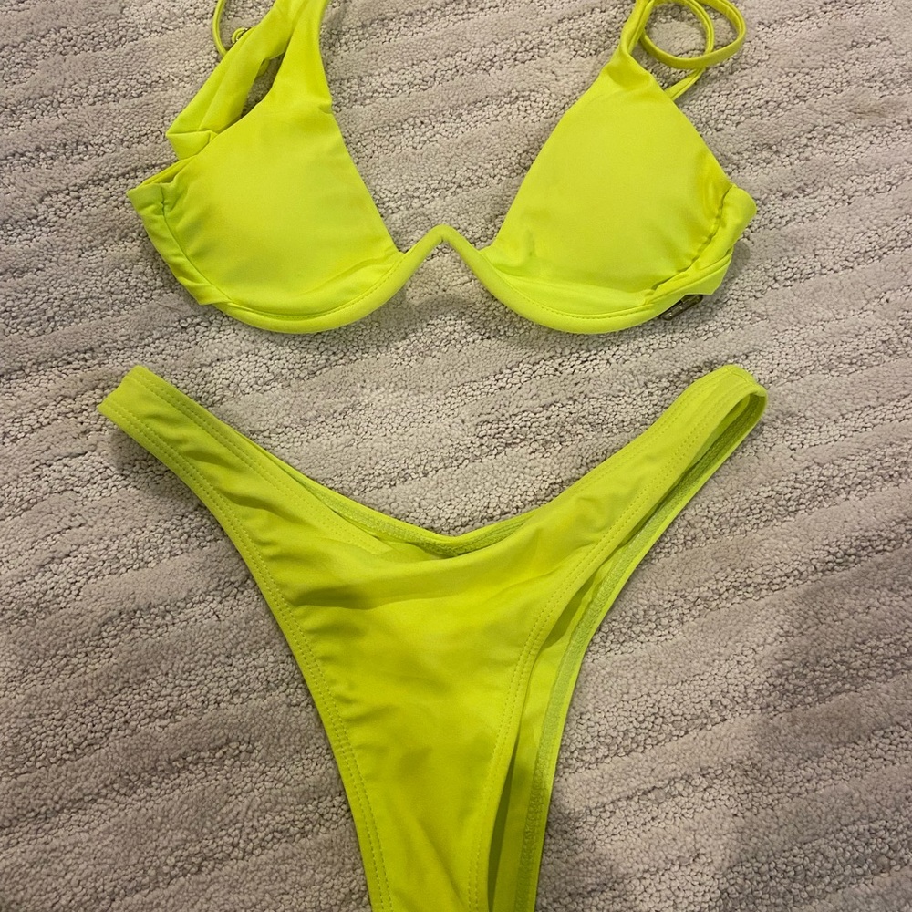 Neon bikini!
